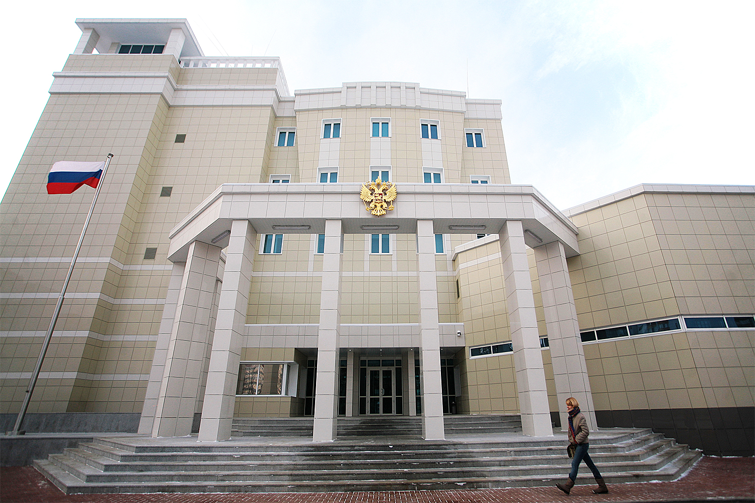 консульство в Минске